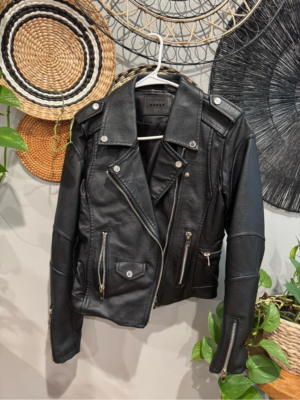 Blank NYC motorcycle leather jacket size small black - Picture 2 of 5